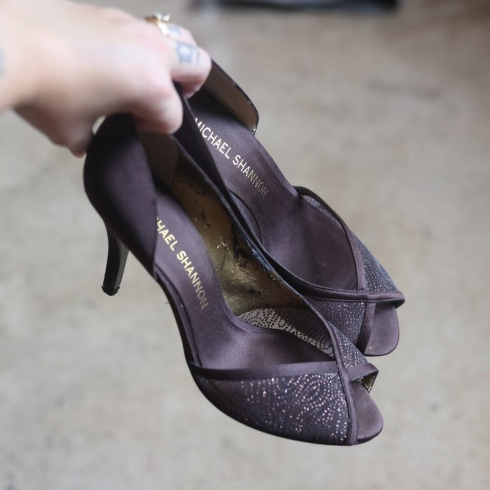 Michael Shannon Brown Glitter Mesh Peep Toe Satin Heels Size 7.5 Y2K